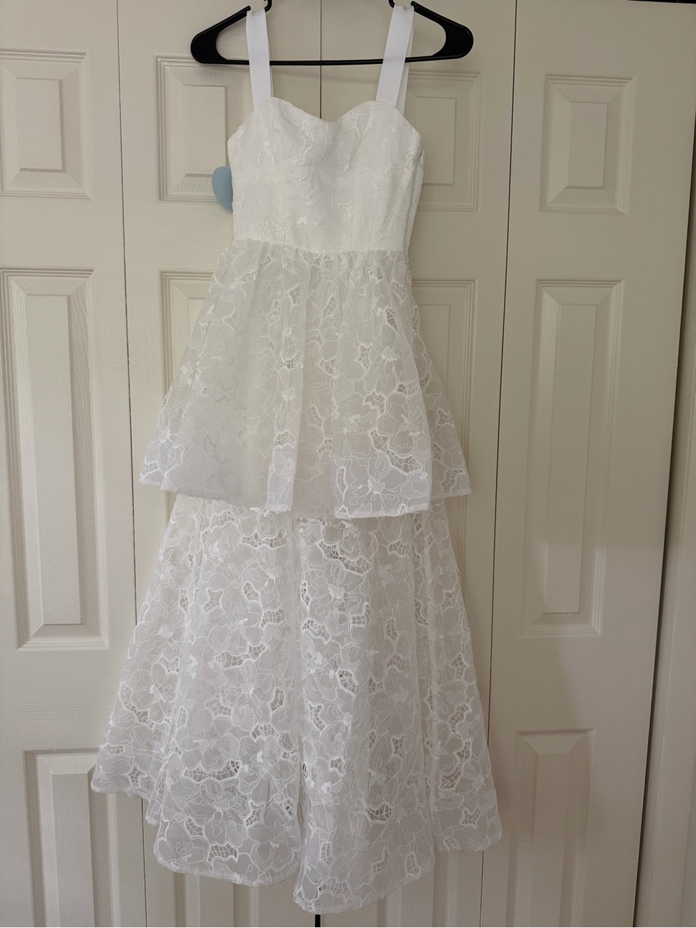 Hill House White Lace Tiered Dress with Sweetheart Bodice
